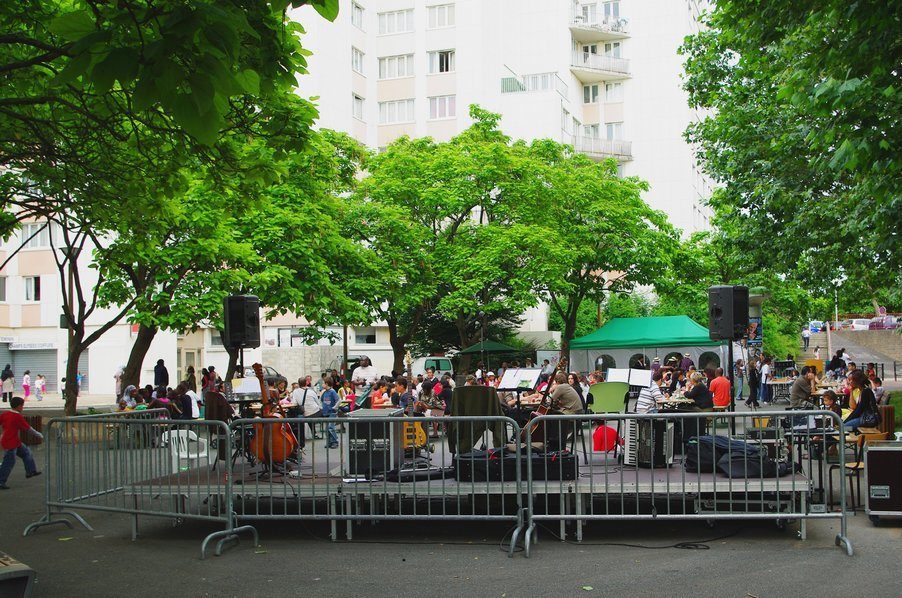 Repas de Quartier Champs-Elysees Evry 001.jpg